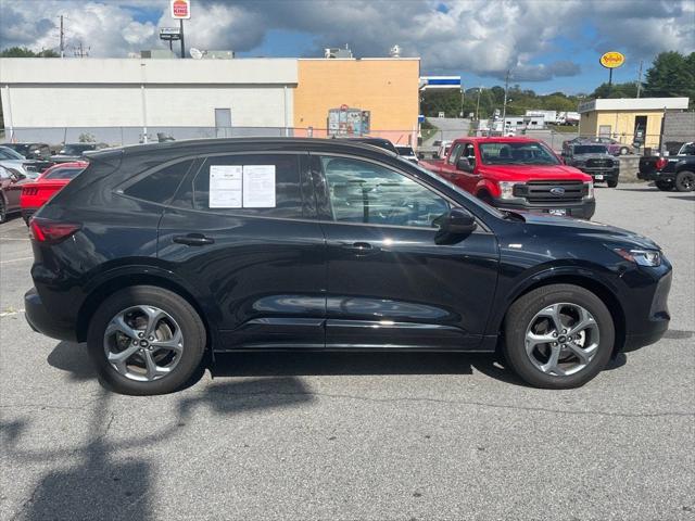 2023 Ford Escape ST-Line Select 2023 Ford Escape ST-Line Select