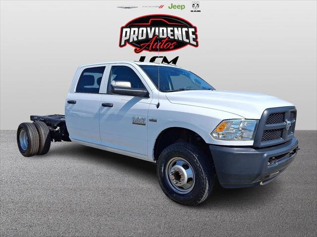2018 RAM 3500 Chassis Tradesman/SLT/Laramie