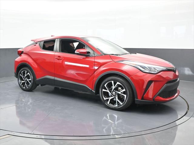 2022 Toyota C-HR XLE