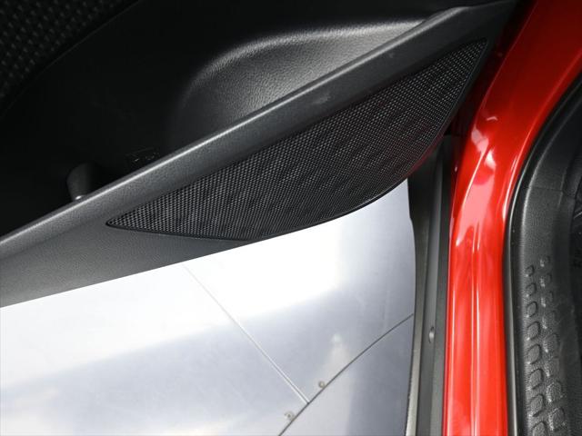 2022 Toyota C-HR XLE