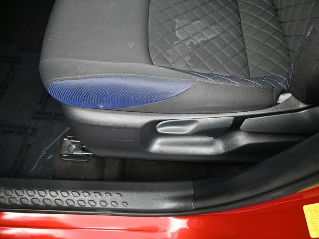2022 Toyota C-HR XLE