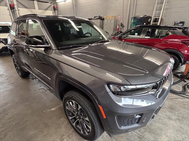 2025 Jeep Grand Cherokee GRAND CHEROKEE OVERLAND 4X4