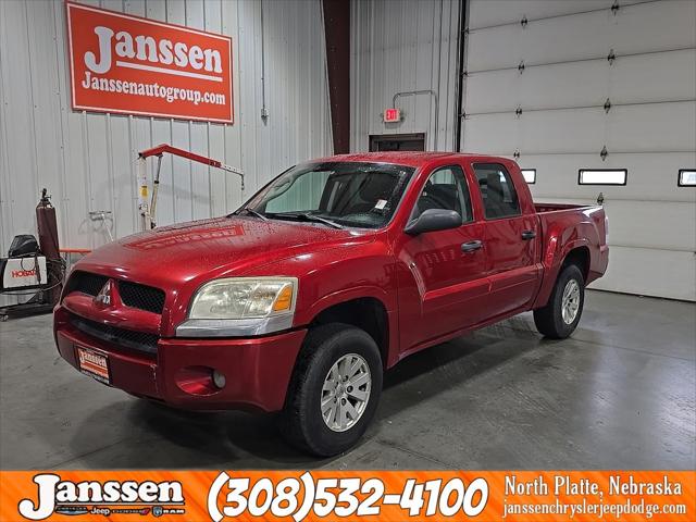 2006 Mitsubishi Raider LS