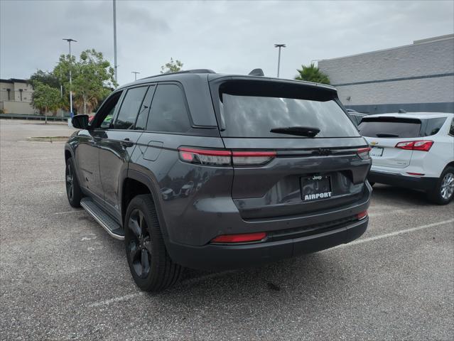 2024 Jeep Grand Cherokee Altitude 4x2