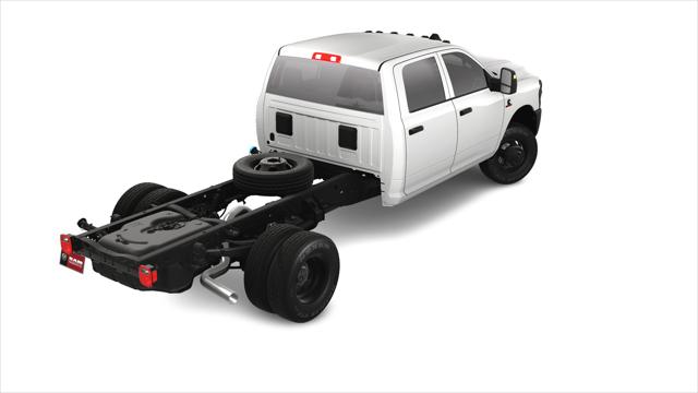 2025 RAM Ram 3500 Chassis Cab RAM 3500 TRADESMAN CREW CAB CHASSIS 4X4 60 CA