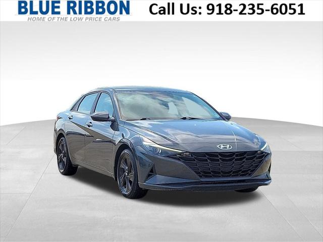 2023 Hyundai Elantra SEL 2023 Hyundai Elantra SEL