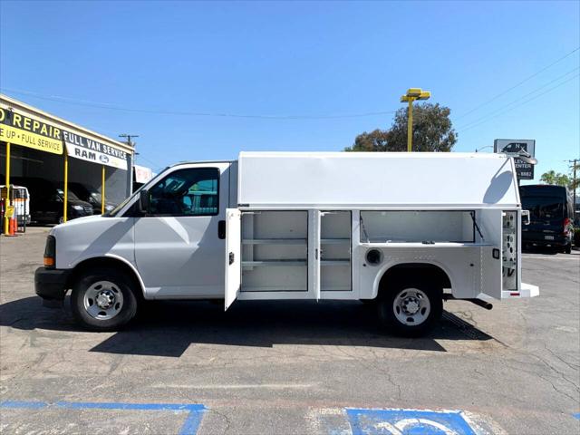 2017 Chevrolet Express Cutaway Work Van