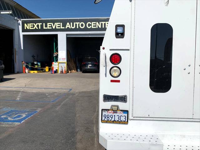 2017 Chevrolet Express Cutaway Work Van