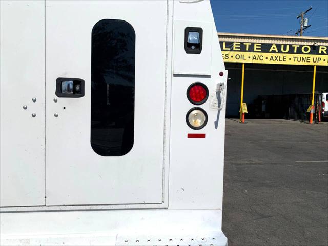 2017 Chevrolet Express Cutaway Work Van