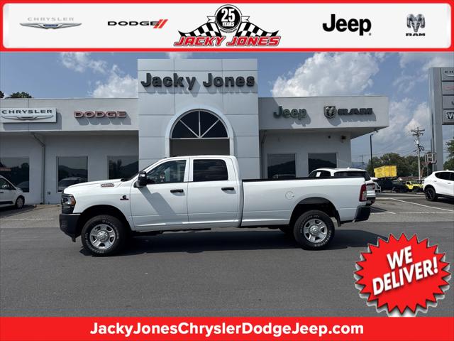 2024 RAM 2500 Tradesman Crew Cab 4x4 8 Box
