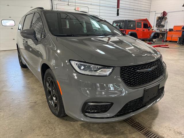 2021 Chrysler Pacifica Hybrid Touring L