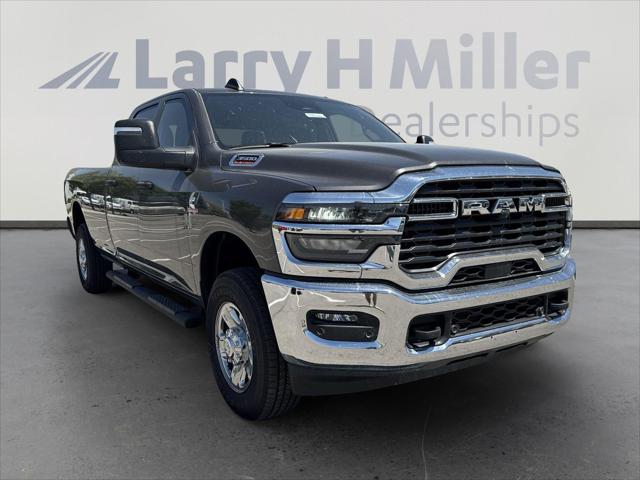 2025 RAM Ram 3500 RAM 3500 TRADESMAN CREW CAB 4X4 8 BOX