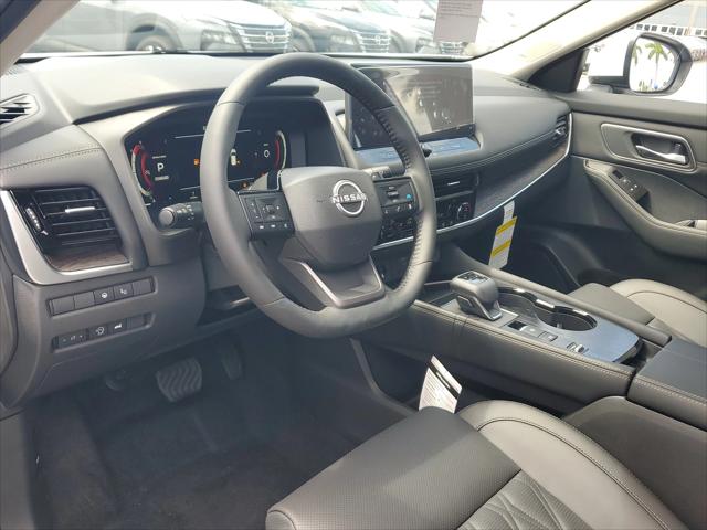 2025 Nissan Rogue Platinum FWD