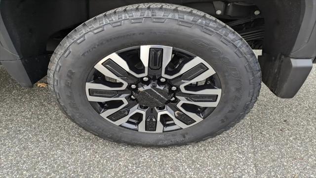 2024 GMC Sierra 3500HD 4WD Crew Cab Standard Bed Denali Ultimate