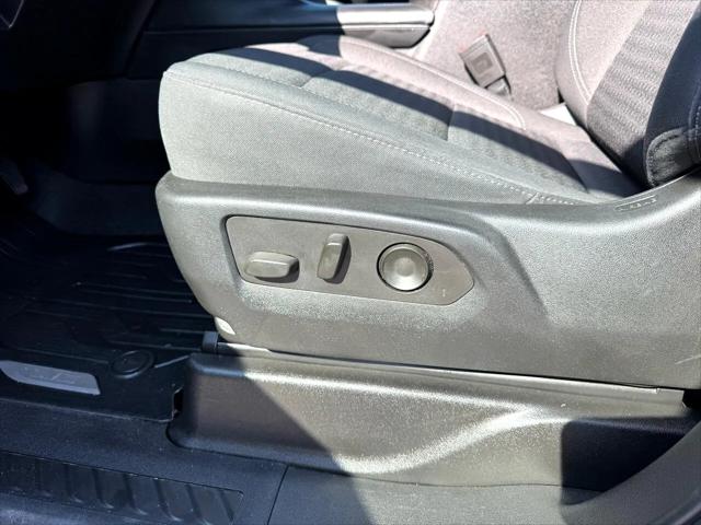2022 GMC Yukon 4WD SLE