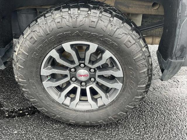 2023 GMC Sierra 1500 4WD Crew Cab Short Box AT4