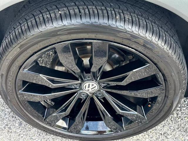 2021 Volkswagen Tiguan 2.0T SE R-Line Black