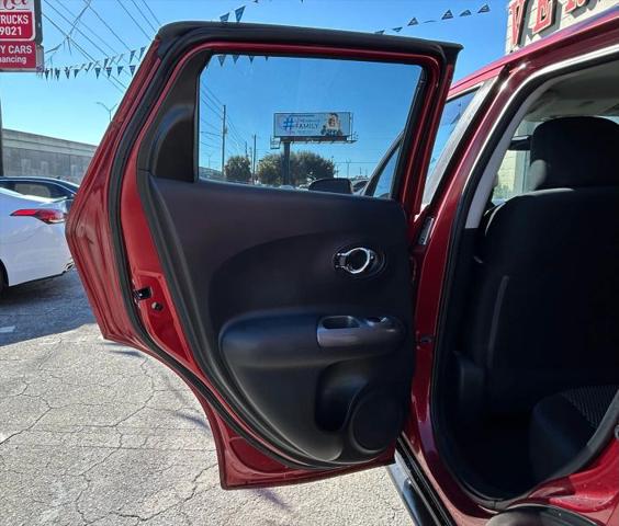 2016 Nissan JUKE S