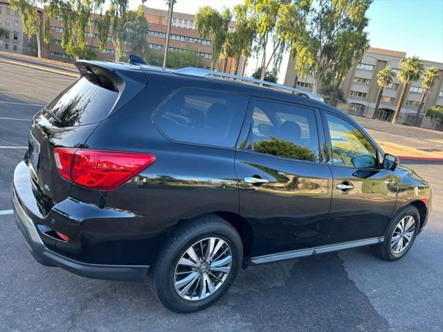 2020 Nissan Pathfinder SL 2WD