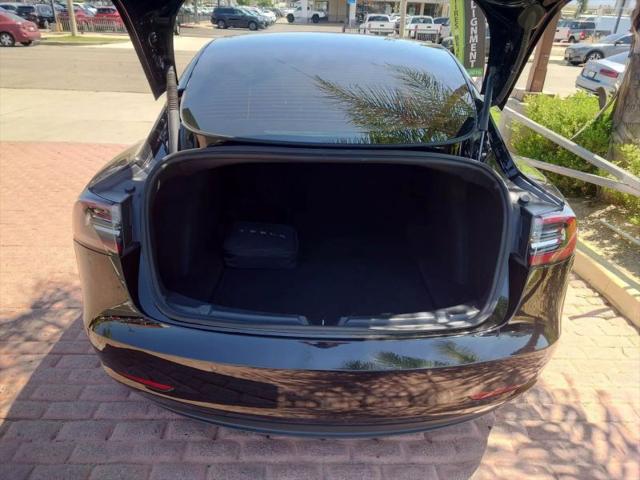 2022 Tesla Model 3 Long Range Dual Motor All-Wheel Drive