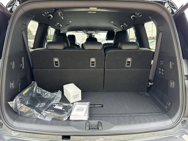 2025 Nissan Armada PRO-4X 4WD