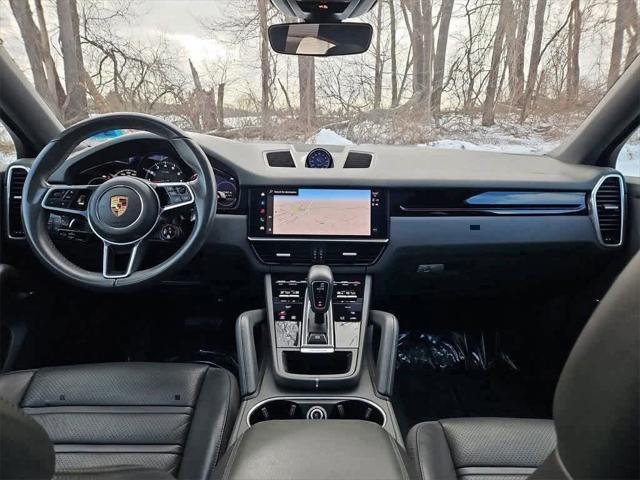 2022 Porsche Cayenne Unknown