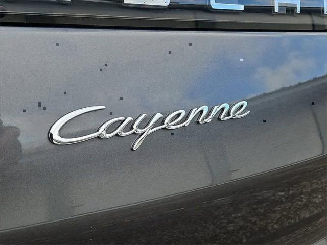 2022 Porsche Cayenne Unknown