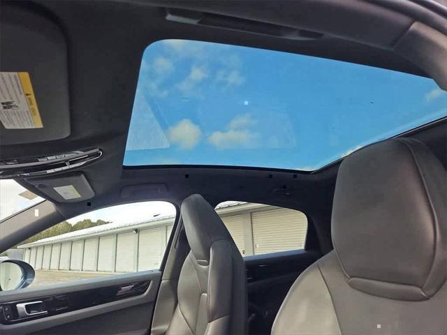 2022 Porsche Cayenne Unknown