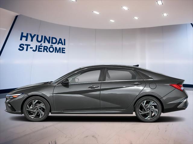 Elantra Hybrid Luxury Two-Tone Interior
