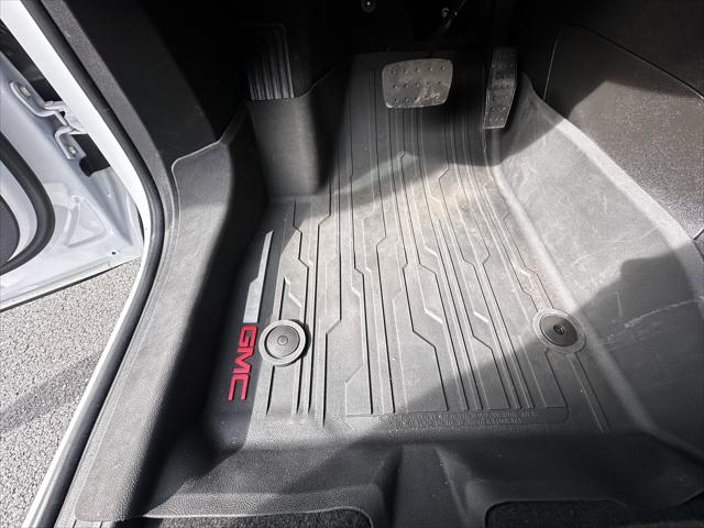 Used 2023 GMC Acadia For Sale in Pikeville, KY