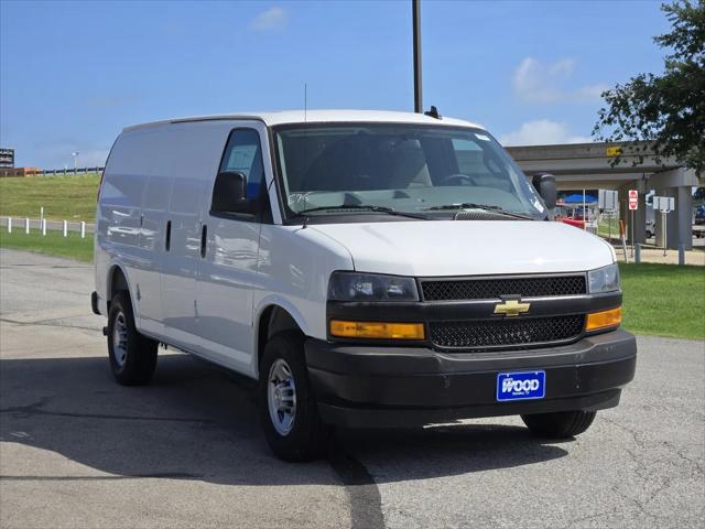 2025 Chevrolet Express Cargo Van RWD 2500 Regular Wheelbase WT