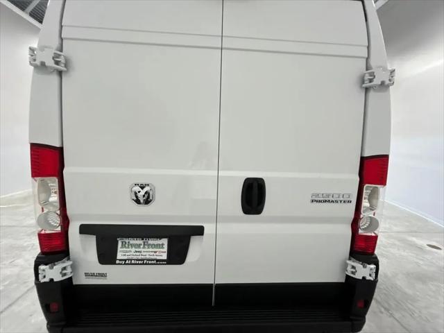2025 Ram ProMaster 2500 Cargo Van Tradesman High Roof 159" WB w/Pass Seat
