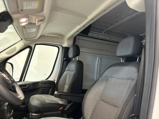 2025 Ram ProMaster 2500 Cargo Van Tradesman High Roof 159" WB w/Pass Seat