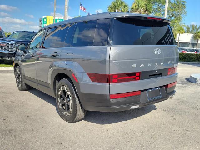 2025 Hyundai Santa Fe SE