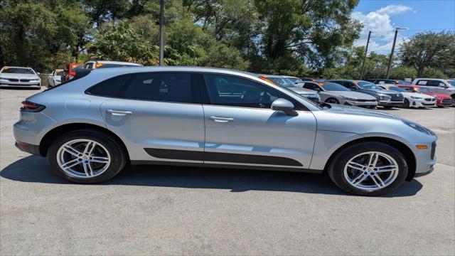 2021 Porsche Macan Standard