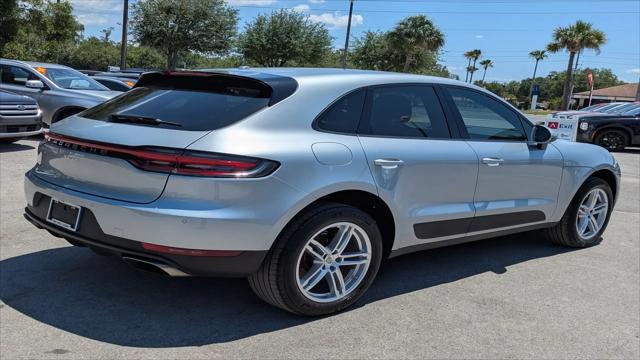 2021 Porsche Macan Standard