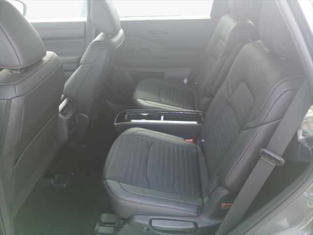 2025 Nissan Pathfinder Rock Creek 4WD