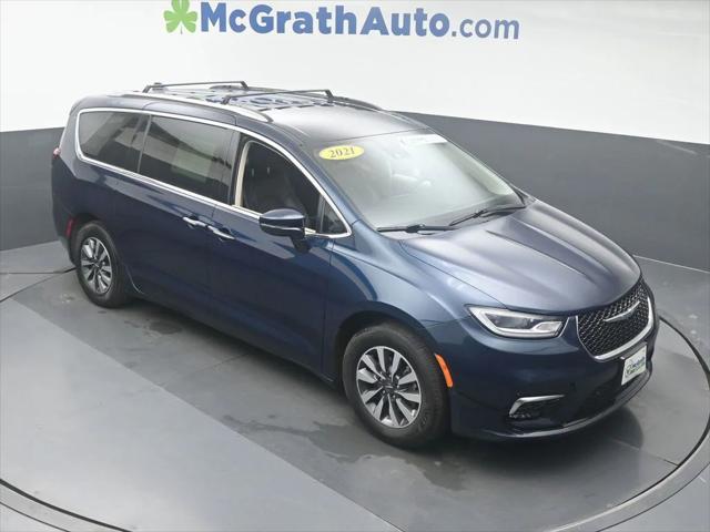 2021 Chrysler Pacifica Hybrid Touring L