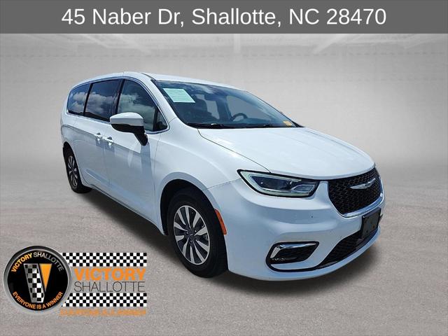 2023 Chrysler Pacifica Hybrid Touring L for sale in Shallotte, NC