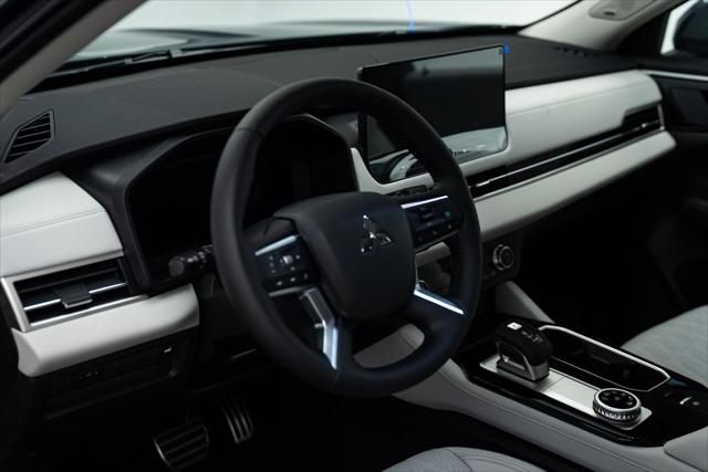 2025 Mitsubishi Outlander PHEV PLATINUM EDITION S-AWC
