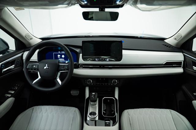 2025 Mitsubishi Outlander PHEV PLATINUM EDITION S-AWC
