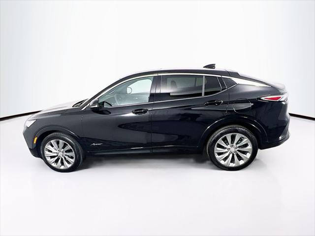 2025 Buick NV Avenir FWD