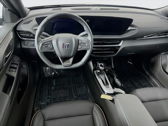 2025 Buick NV Avenir FWD