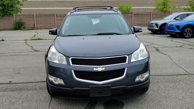 Used 2010 Chevrolet Traverse For Sale in Waterford Twp, MI