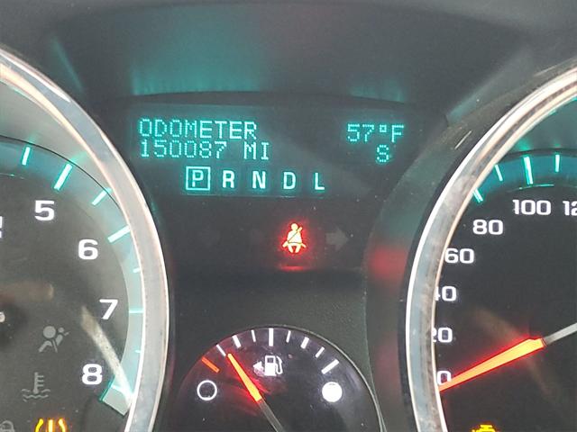 Used 2010 Chevrolet Traverse For Sale in Waterford Twp, MI