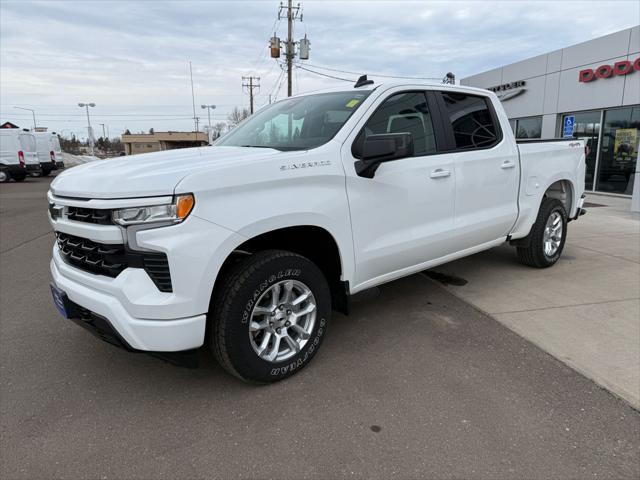 2024 Chevrolet Silverado 1500 4WD Crew Cab Short Bed RST