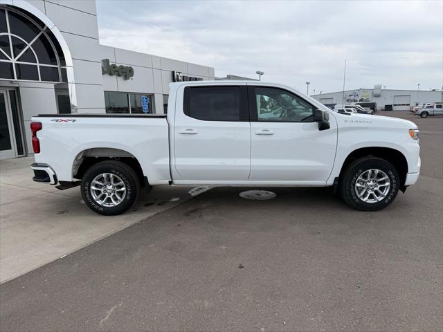 2024 Chevrolet Silverado 1500 4WD Crew Cab Short Bed RST