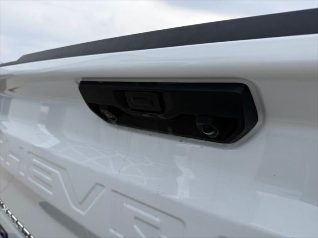 2024 Chevrolet Silverado 1500 4WD Crew Cab Short Bed RST
