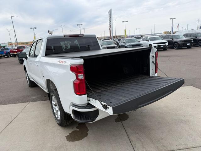 2024 Chevrolet Silverado 1500 4WD Crew Cab Short Bed RST