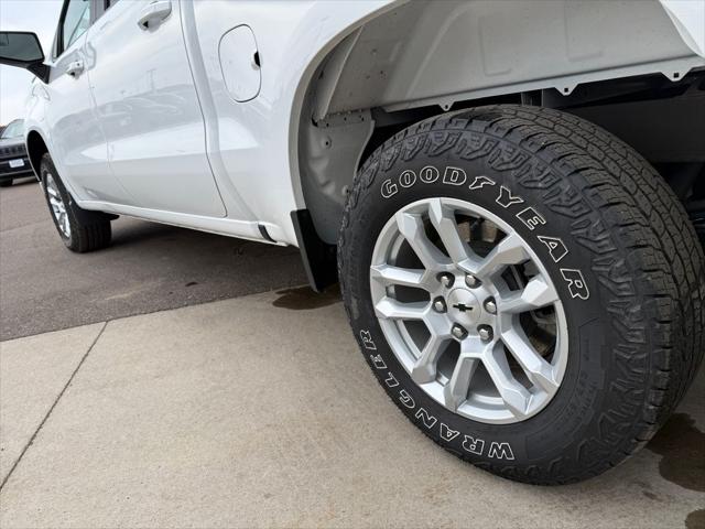 2024 Chevrolet Silverado 1500 4WD Crew Cab Short Bed RST